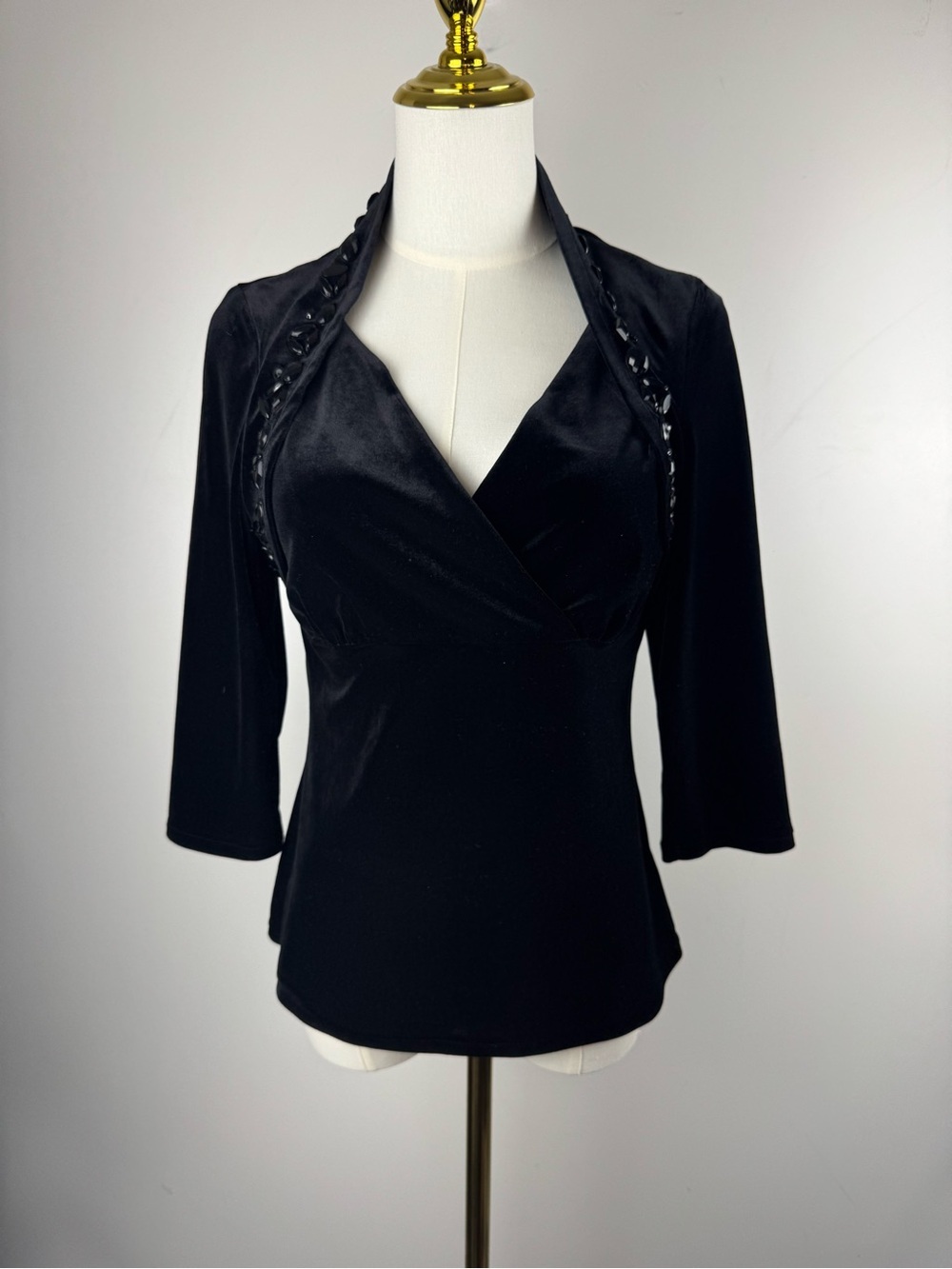 White House Black Market Sz S Velvet Elegant Dark Romantic Beaded Sweethart Top